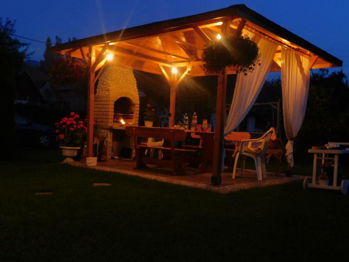 Pod Dubom Appartement Liptovský Mikuláš Buitenkant foto